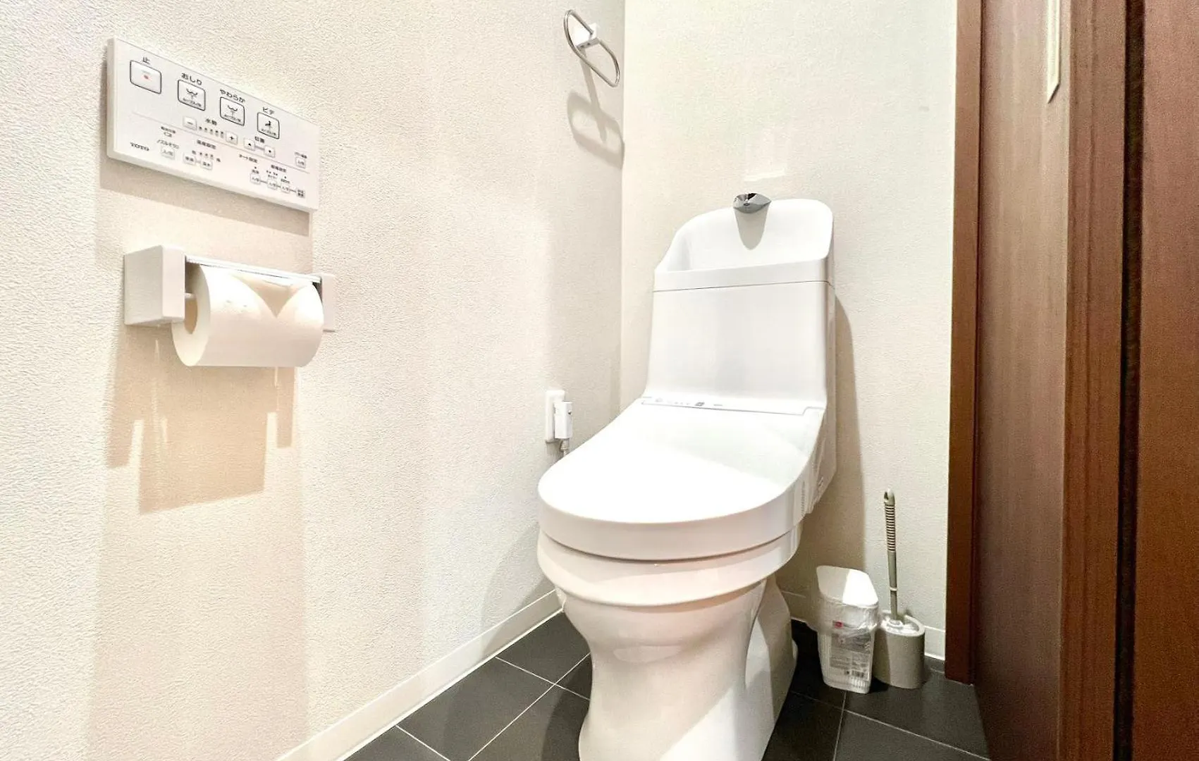 Ax-Ojima House Aparthotel Tokyo